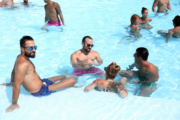 Riviera on Sunday 